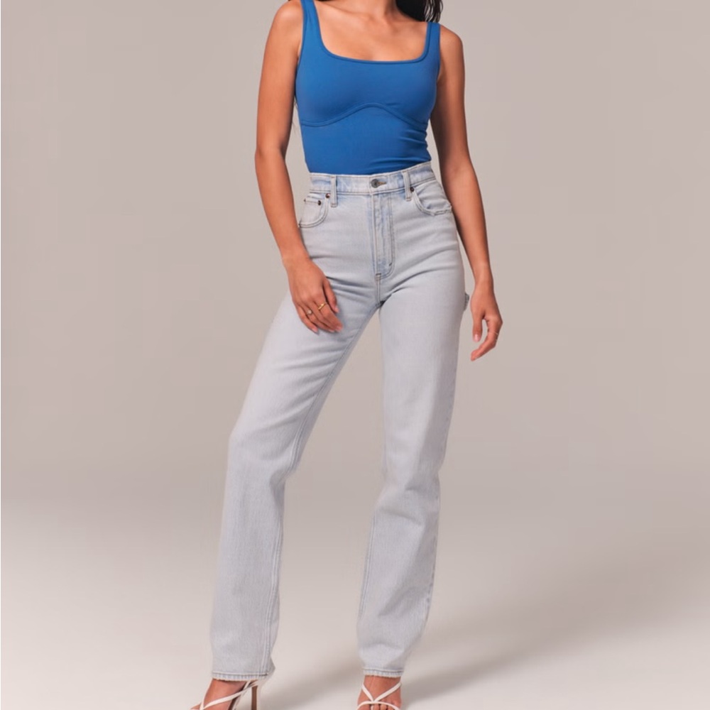 Abercrombie & Fitch The 90’s Straight Ultra High Rise 26 | 2 Long